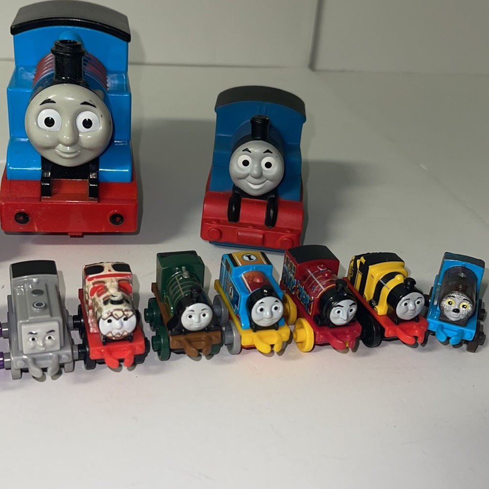 Thomas & friends bundle - Picture 4 of 4